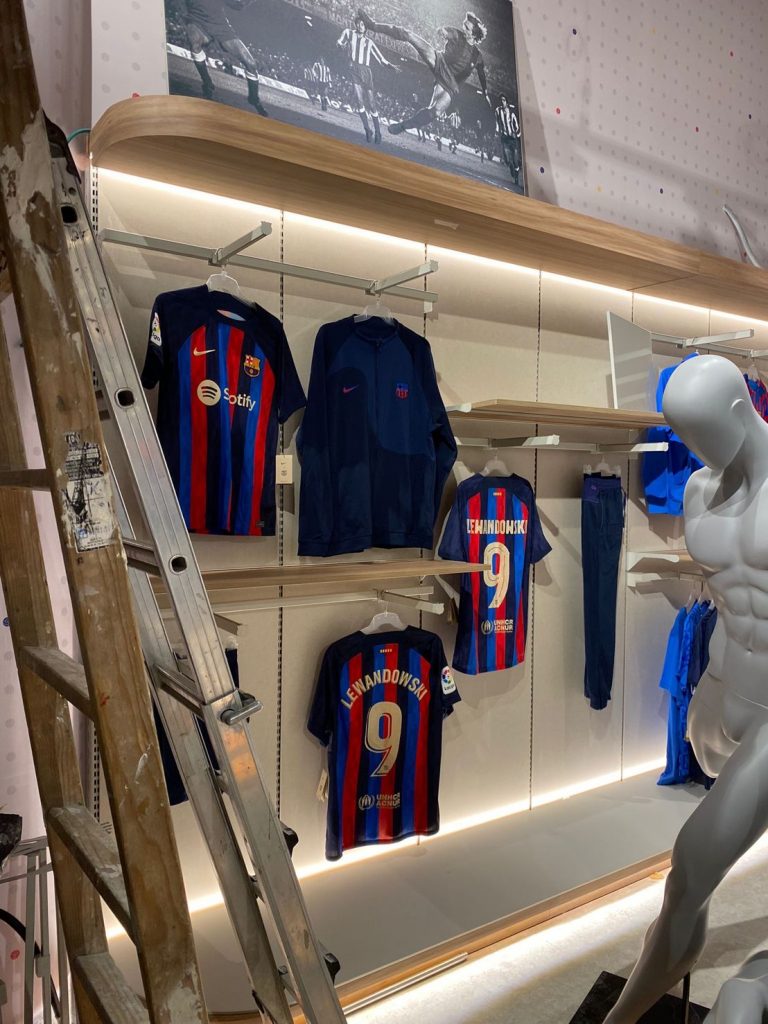 FCB STORE 2